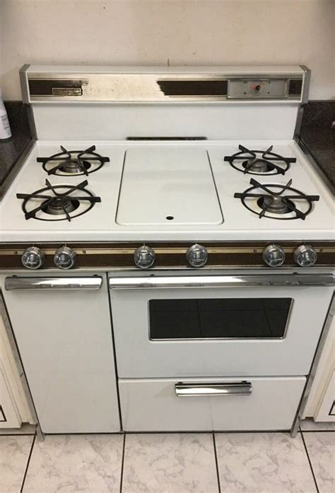 old hardwick gas stove